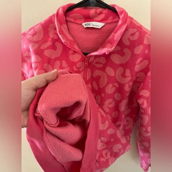 ✨Women’s DSG Pink Cheetah Print Pullover Size L - Picture 6 of 8